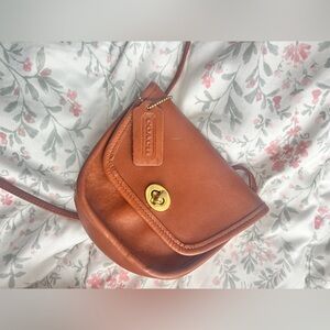 vintage Coach Brown Leather Crossbody Bag with Gold Accents